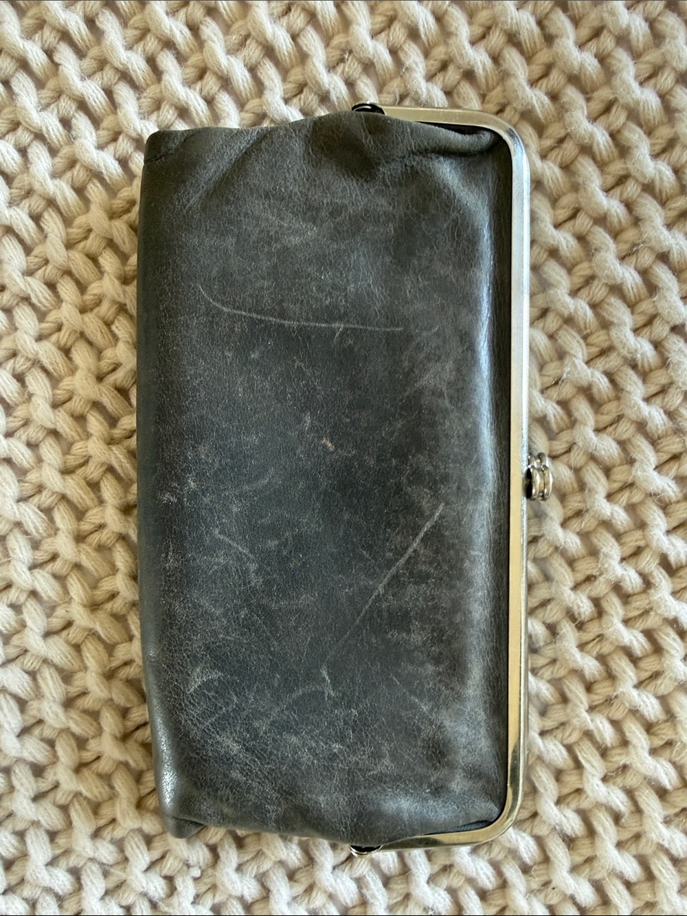 HOBO Lauren Leather Wallet clutch